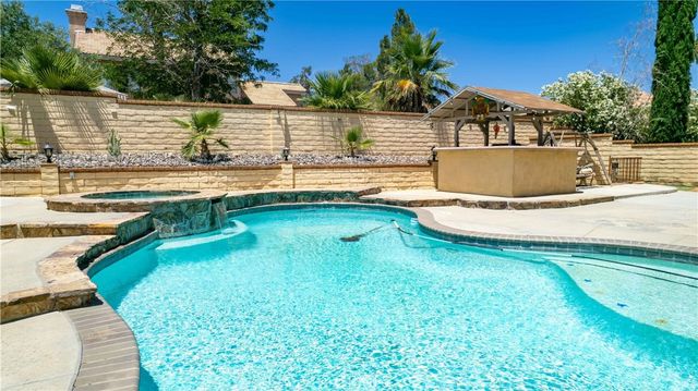 40053 Lloyds Court, Palmdale, CA 93551
