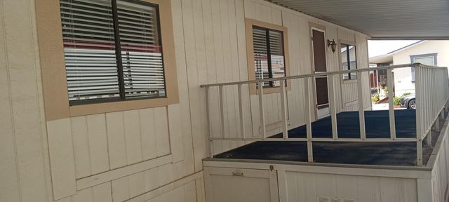 2459 N Oaks Street 10, Tulare, CA 93274
