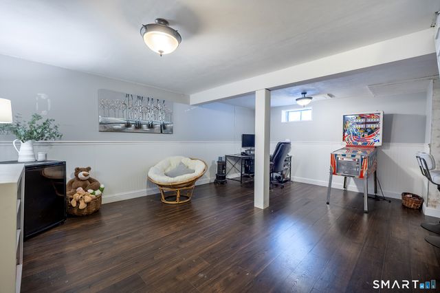 168 Tackora Trail, Ridgefield, CT 06877