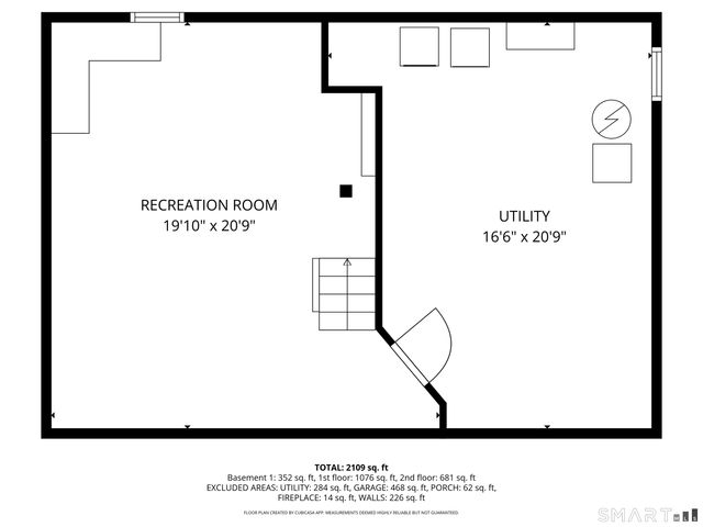 168 Tackora Trail, Ridgefield, CT 06877