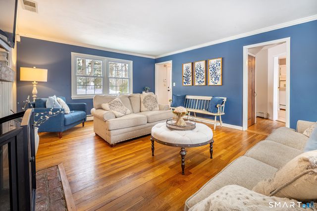 168 Tackora Trail, Ridgefield, CT 06877