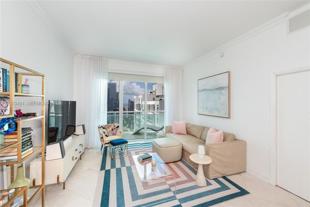 950 Brickell Bay Dr 4403, Miami, FL 33131