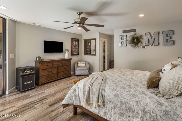 8549 E VISTA DEL LAGO --, Scottsdale, AZ 85255