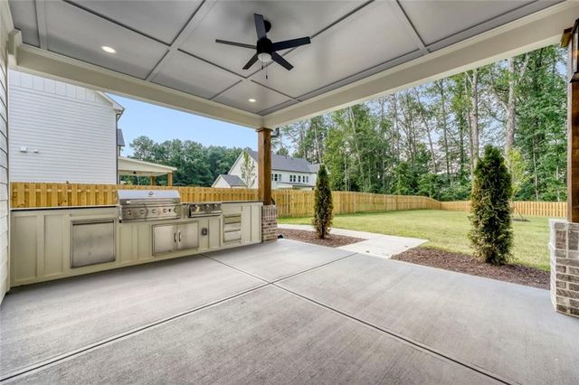 942 Cooper Road, Grayson, GA 30017