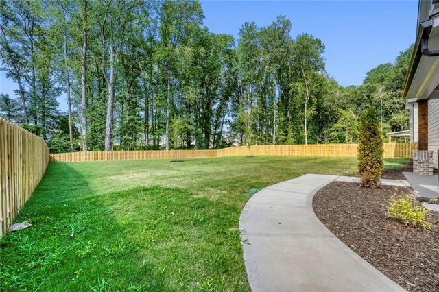 942 Cooper Road, Grayson, GA 30017