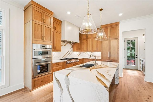 2265 Park Walke Drive, Alpharetta, GA 30009