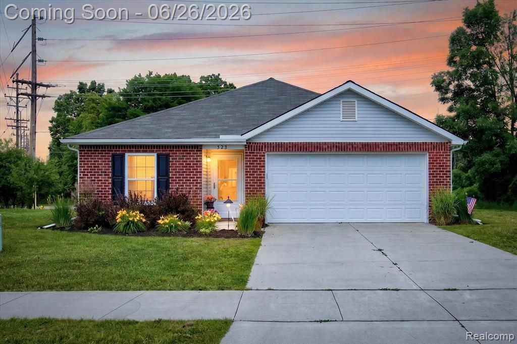 528 Turn Bull Street, Lapeer, MI 48446