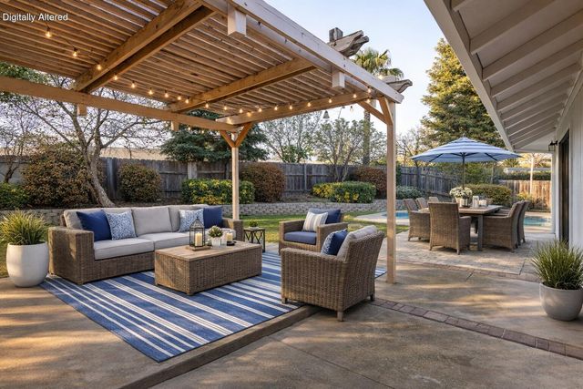 5782 Old Barn Way, Redding, CA 96001