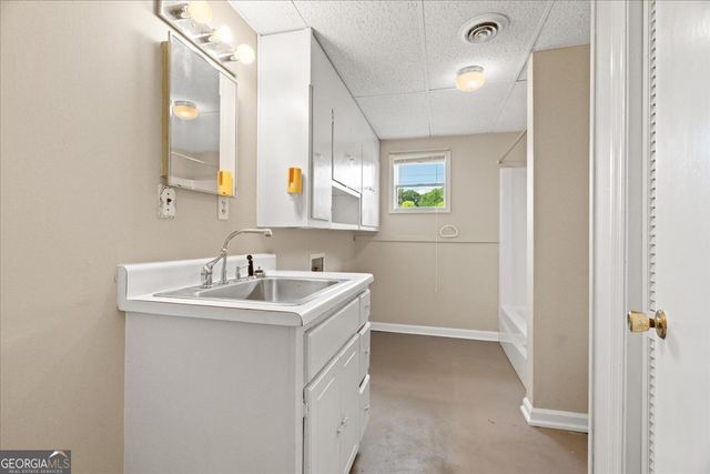 295 Craigtown Road NE, Calhoun, GA 30701