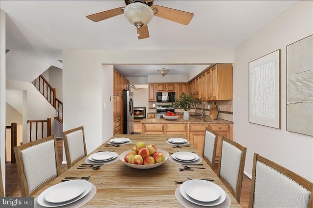 5673 PHELPS LUCK DR, Columbia, MD 21045