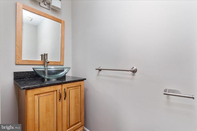 5673 PHELPS LUCK DR, Columbia, MD 21045