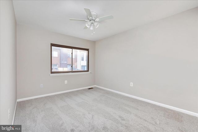 5673 PHELPS LUCK DR, Columbia, MD 21045