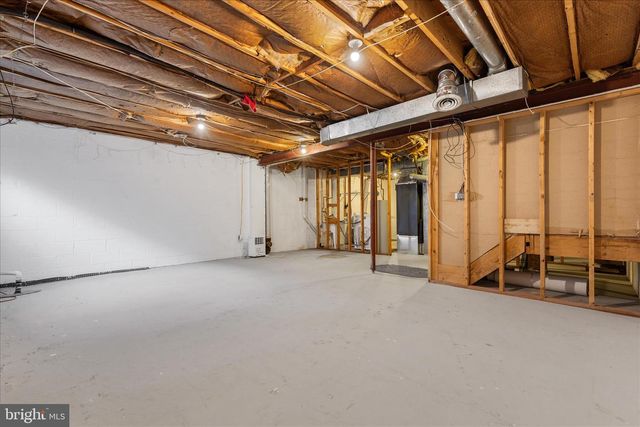 5673 PHELPS LUCK DR, Columbia, MD 21045