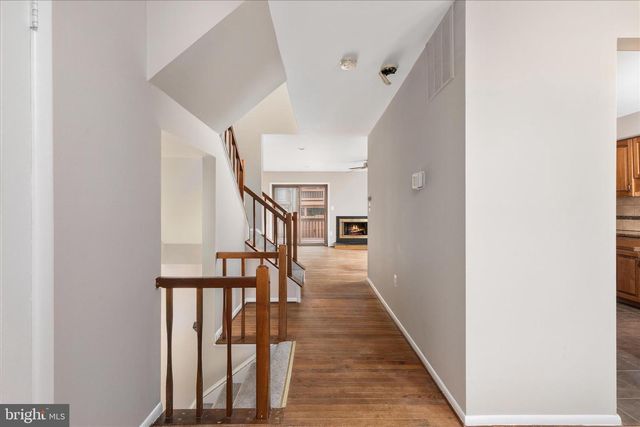 5673 PHELPS LUCK DR, Columbia, MD 21045