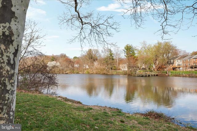 5673 PHELPS LUCK DR, Columbia, MD 21045