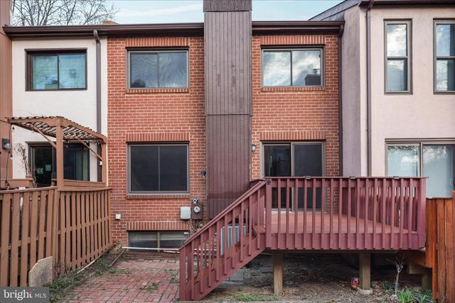 5673 PHELPS LUCK DR, Columbia, MD 21045