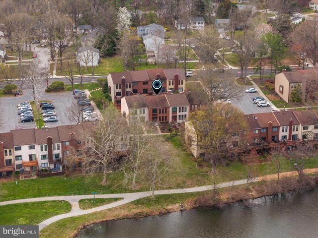 5673 PHELPS LUCK DR, Columbia, MD 21045