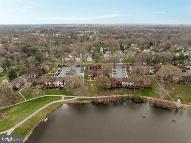 5673 PHELPS LUCK DR, Columbia, MD 21045