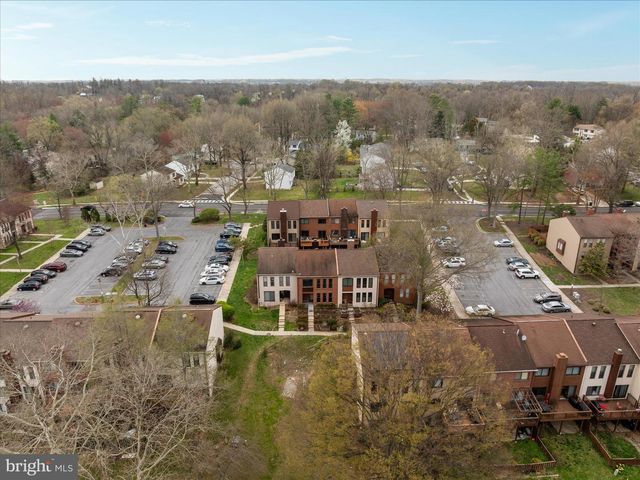 5673 PHELPS LUCK DR, Columbia, MD 21045