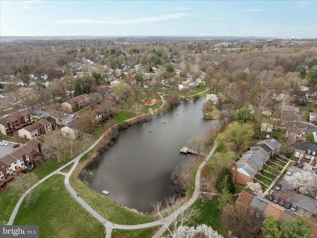 5673 PHELPS LUCK DR, Columbia, MD 21045