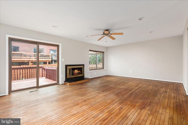 5673 PHELPS LUCK DR, Columbia, MD 21045