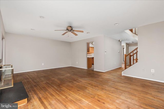 5673 PHELPS LUCK DR, Columbia, MD 21045