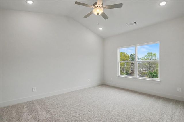 4308 Fern River Bend 71, Norcross, GA 30093