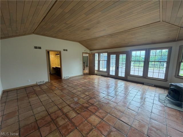 7750 W Calla Road, Canfield, OH 44406