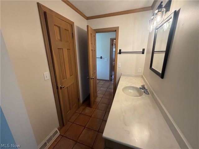 7750 W Calla Road, Canfield, OH 44406