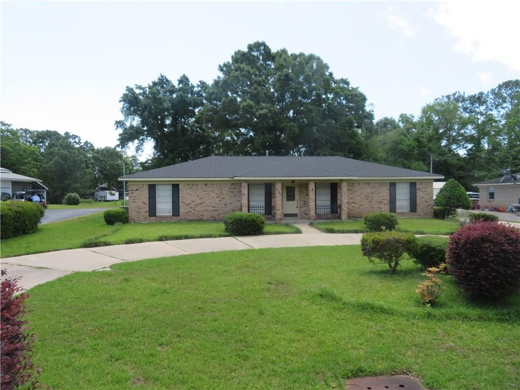 4441 Nicholl Drive, Mobile, AL 36619 — exterior
