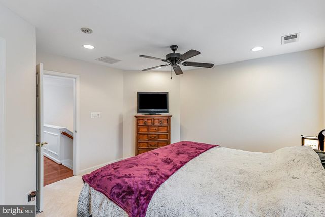 8923 TAPPEN MILL WAY, Manassas, VA 20109