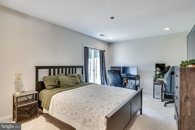 8923 TAPPEN MILL WAY, Manassas, VA 20109