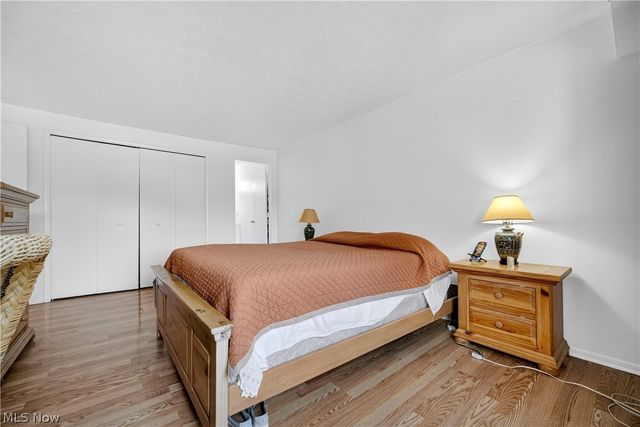9751 Sunrise Boulevard M10, North Royalton, OH 44133