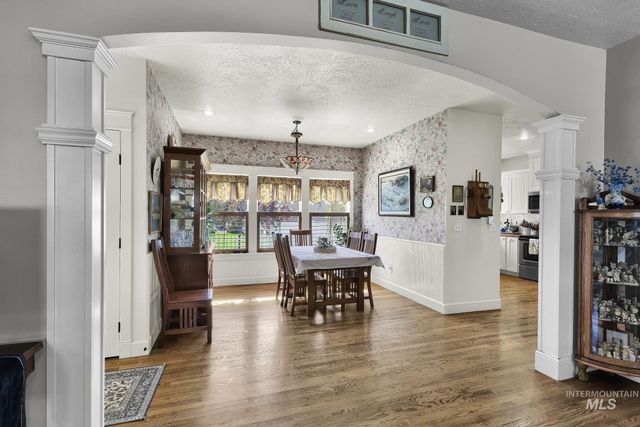 15955 Wintergreen Dr, Caldwell, ID 83607