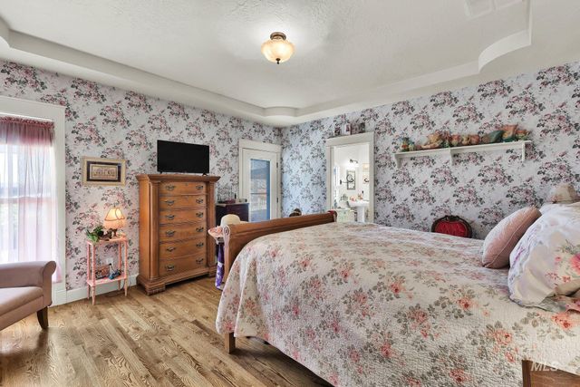 15955 Wintergreen Dr, Caldwell, ID 83607