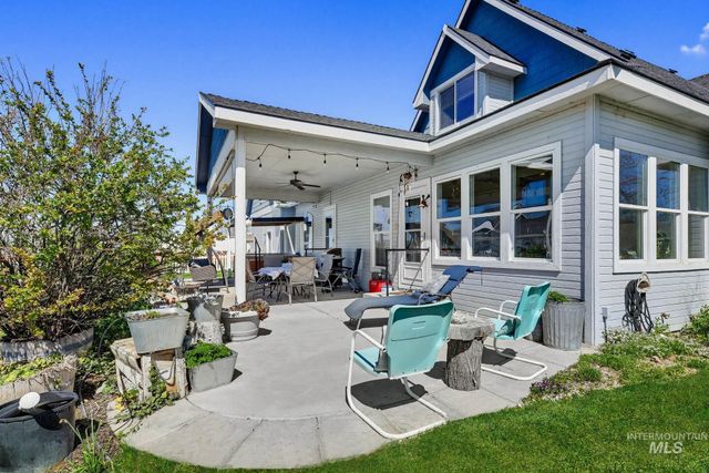15955 Wintergreen Dr, Caldwell, ID 83607