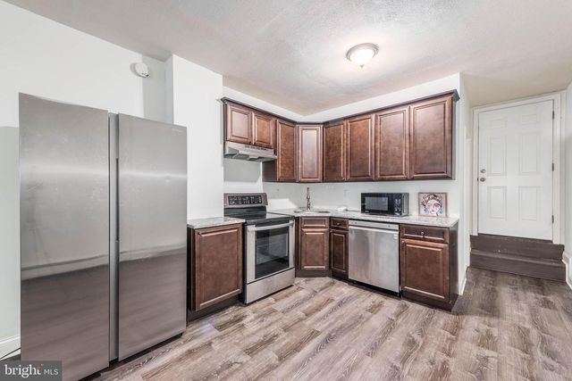 204 N PORT ST, Baltimore, MD 21224