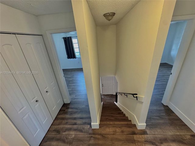 15460 SW 82nd Ln 404, Miami, FL 33193