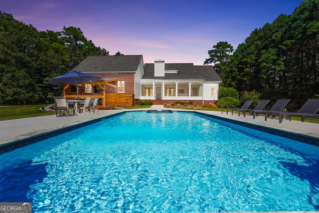 1964 E Lake Road, Mcdonough, GA 30252