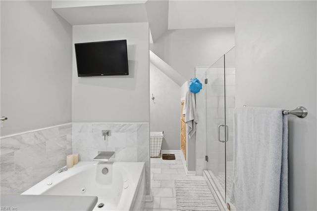 909 Becontree CT, Virginia Beach, VA 23462