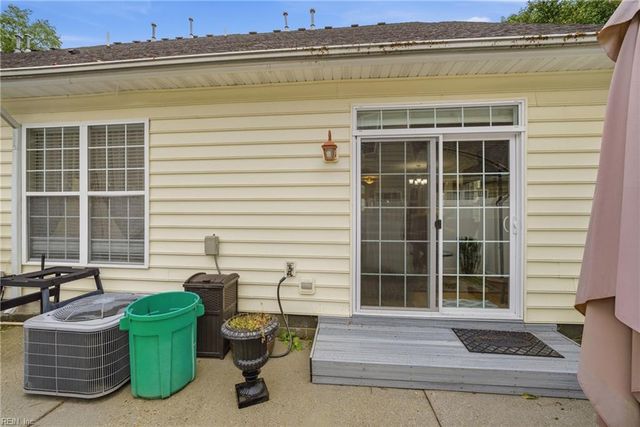 909 Becontree CT, Virginia Beach, VA 23462
