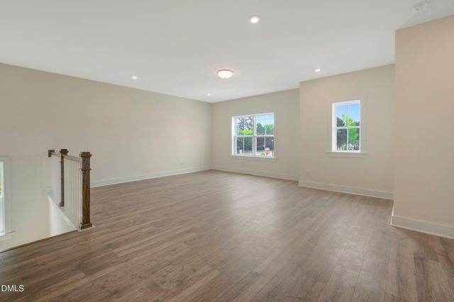 2511 Vetrina Way, Apex, NC 27502