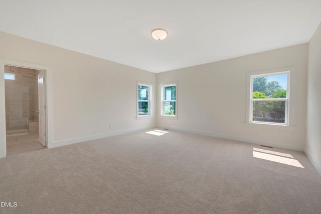 2511 Vetrina Way, Apex, NC 27502