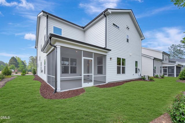 2511 Vetrina Way, Apex, NC 27502