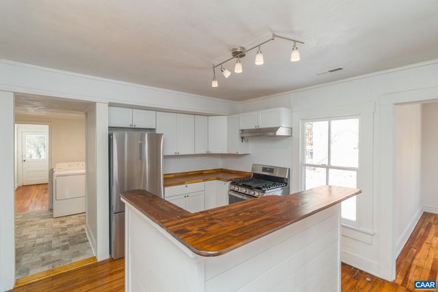 1108 BLENHEIM AVE, Charlottesville, VA 22902