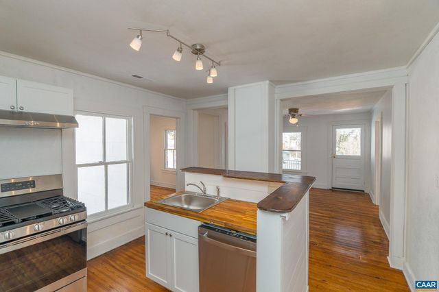 1108 BLENHEIM AVE, Charlottesville, VA 22902