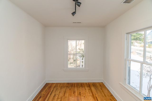 1108 BLENHEIM AVE, Charlottesville, VA 22902