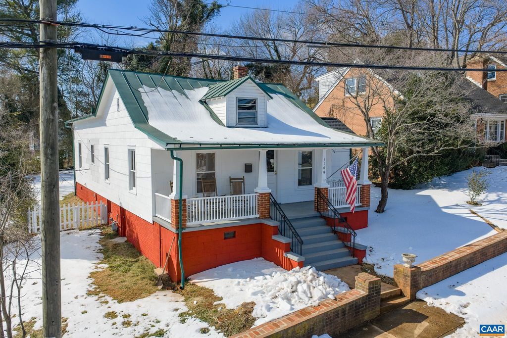 1108 BLENHEIM AVE, Charlottesville, VA 22902