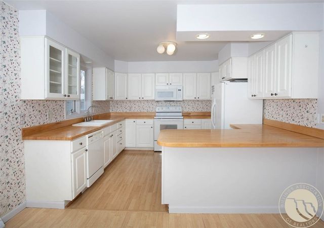 2021 Glendale Lane, Billings, MT 59102