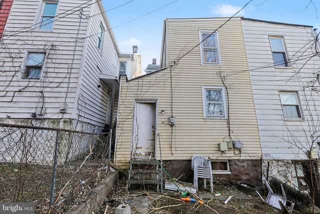 335 POPLAR ST, Steelton, PA 17113